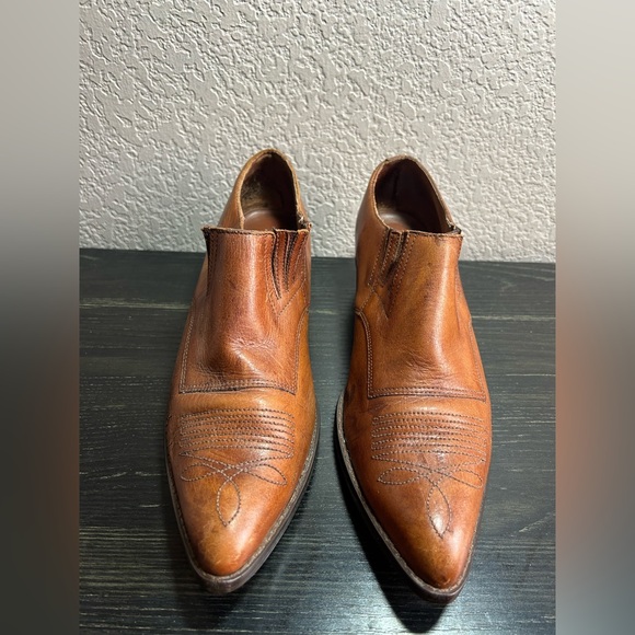 Wild Pair Brown Leather Vintage Women’s Western Mules Booties Size 10B - Picture 1 of 8